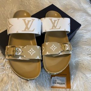 Louis Vuitton Bom Dia Flat Mule Sandals